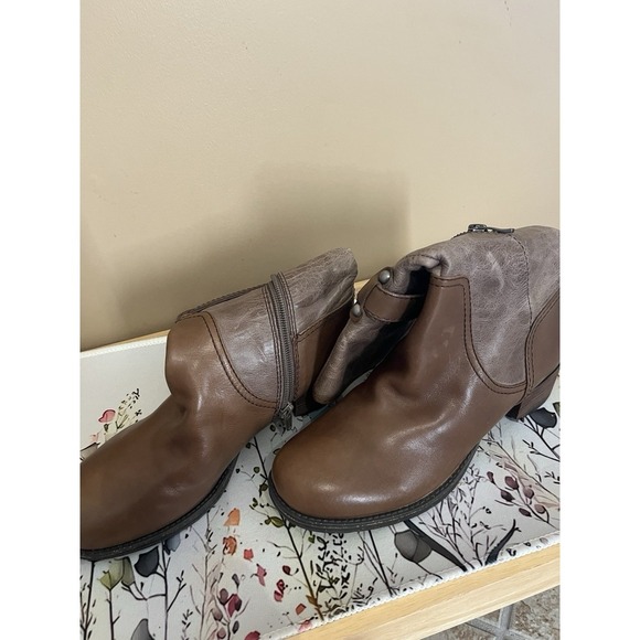 Naya Saffron Boot Womens Belted Leather Boots 8M   39-40EU - Picture 6 of 16